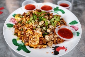 小红帽炒粿条兴发茶室 槟城炒粿条