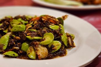 德星茶餐室 臭豆