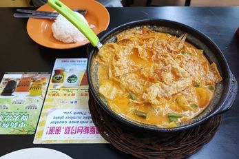 金龙咖喱鱼头 新山美食
