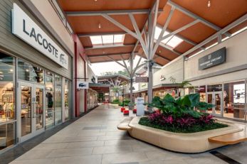 云顶高原名牌折扣购物中心 马来西亚 Genting Highlands Premium Outlets Attractions