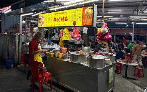 强记补品 Kedai Makanan Dan Kopi KK